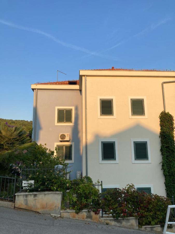 Trogir, Villa Salena, Residenz Ciovo Pearl, Slatine, Island Ciovo, Split מראה חיצוני תמונה